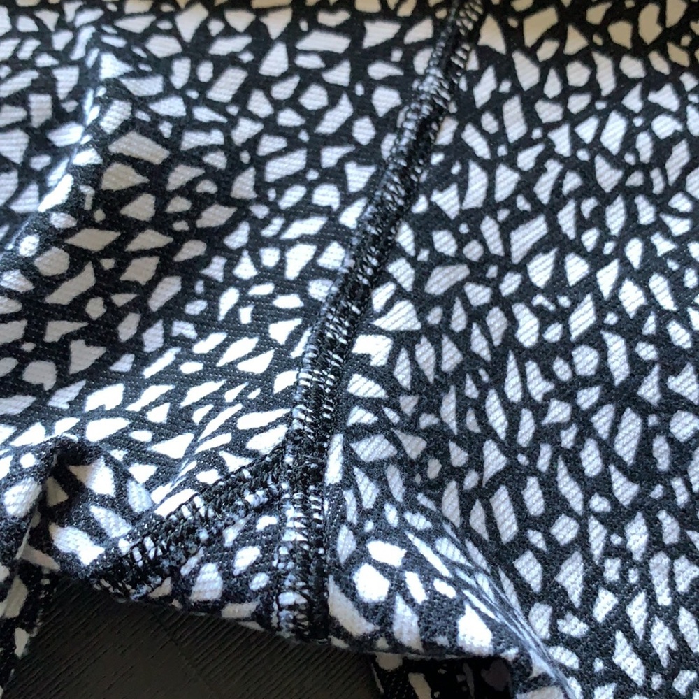 Lululemon Miss Mosaic High Rise Wunder Under Crop - Picture 11 of 13